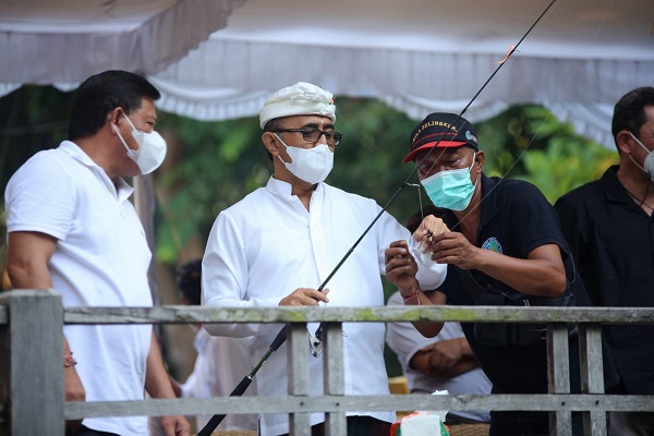 Obati Kerinduan Pemancing Mania Walikota Jaya Negara Buka Ujung Fun Fishing