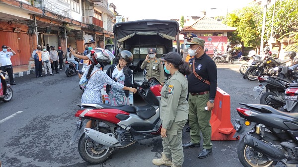 Tim Yustisi Denpasar Kembali Tertibkan 22 Orang Pelanggar Prokes 