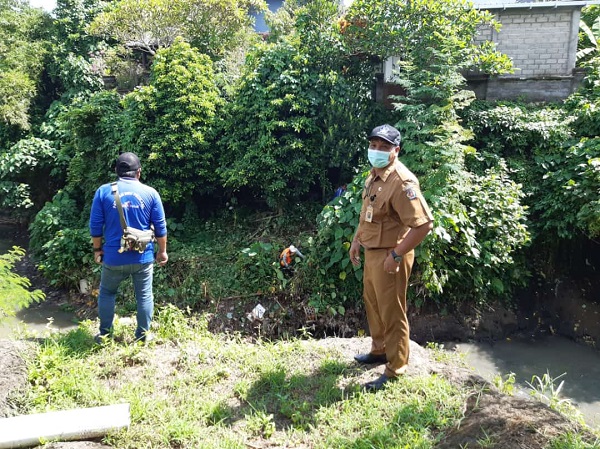 DPUPR Denpasar Respon Cepat Pembersihan Sungai Telanga Kelurahan Peguyangan