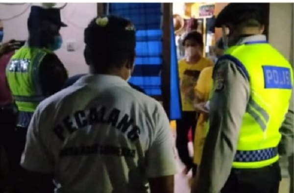 Patroli Sinergitas Digelar di Kelurahan Sumerta, Fokuskan Pada Kamtibmas dan Tertib Administrasi Kependudukan.