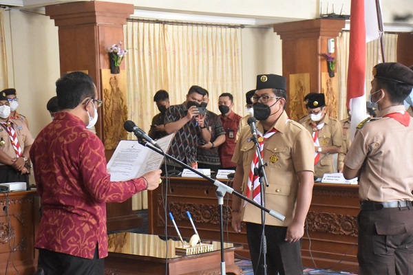 Wawali Kadek Agus Arya Wibawa Dilantik Jadi Ketua Kwartir Cabang Gerakan Pramuka Denpasar