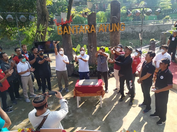 Jadi Wahana Edukasi Alam dan Tumbuhan Langka Walikota Jaya Negara Resmikan Bantaran Ayung Watulaba Desa Kesiman Petilan.