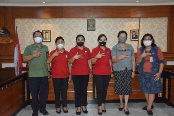 Cegah Terjadinya Korupsi TP PKK Denpasar Gelar Webinar “Keluarga Anti Korupsi”