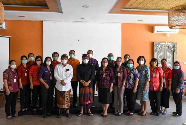 Capaian Boster Tinggi, Kerja Keras Penanganan Pandemi, Walikota Jaya Negara Berikan Apresiasi Jajaran Dinkes