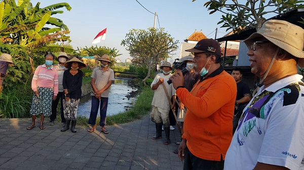 Desa Sanur Kauh Gelar PTKD di Sepanjang Aliran Telabah Penyaringan