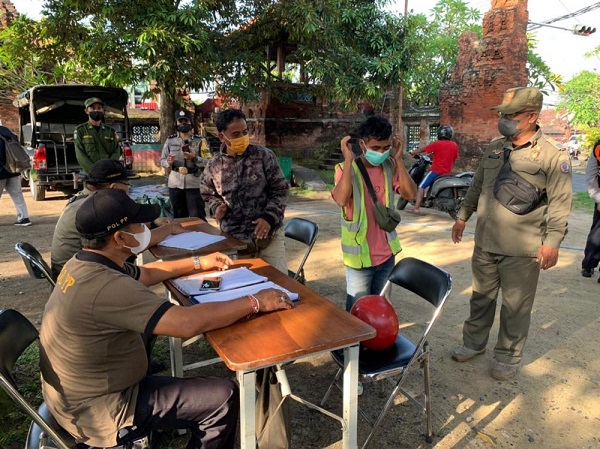 Tim Yustisi Kota Denpasar Masih Temukan Pelanggar Prokes.