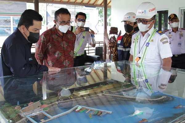 Jaya Negara Dampingi Erick Thohir Tinjau Fasilitas Pembangunan Pelabuhan Sanur Minta Fasilitas UMKM Lokal Diperluas