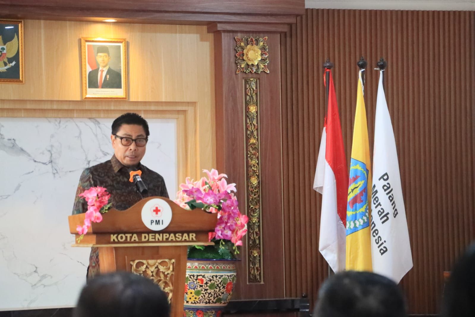 Buka Mukerkot X PMI Denpasar Wawali Arya Wibawa Ajak Perkuat Sinergi Pelayanan Sosial