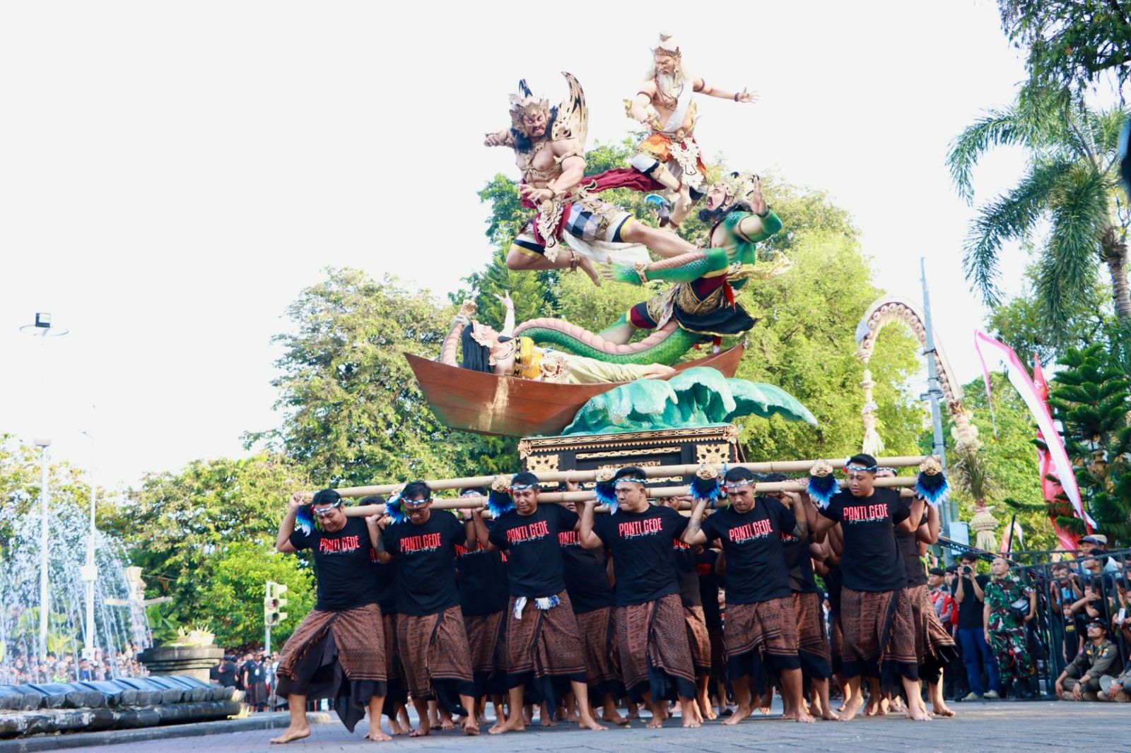 Diawali Pawai 16 Ogoh-Ogoh Terbaik STT, Kasanga Festival Denpasar Caka 1948 Resmi Dibuka. 