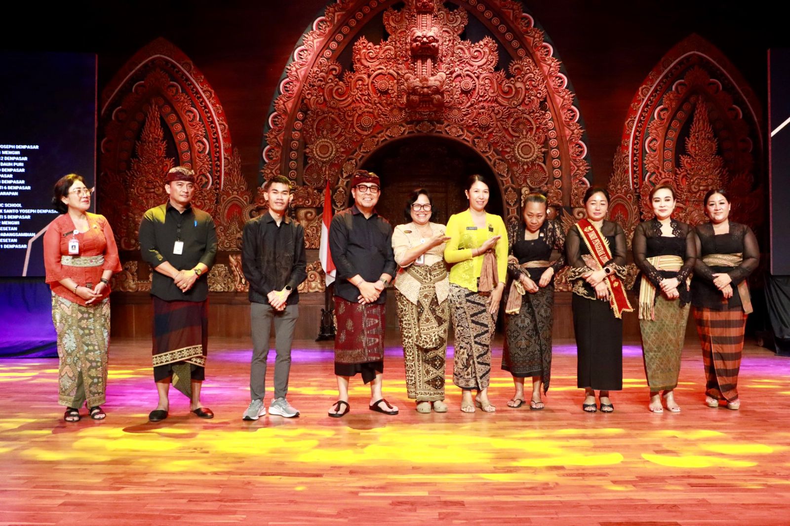 Wawali Arya Wibawa Hadiri Puncak Festival Literasi Ke-6 Kota Denpasar Tahun 2026,   Sampaikan Apresiasi, Dorong Anak Muda Semakin Berkreativitas Dalam Literasi. 