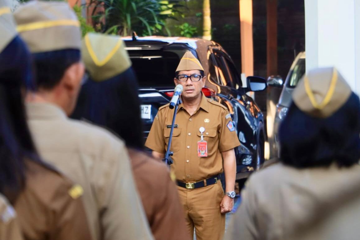 Apel di Disdikpora Denpasar Sekda Eddy Mulya Dorong Tata Kelola Pendidikan yang Akuntabel