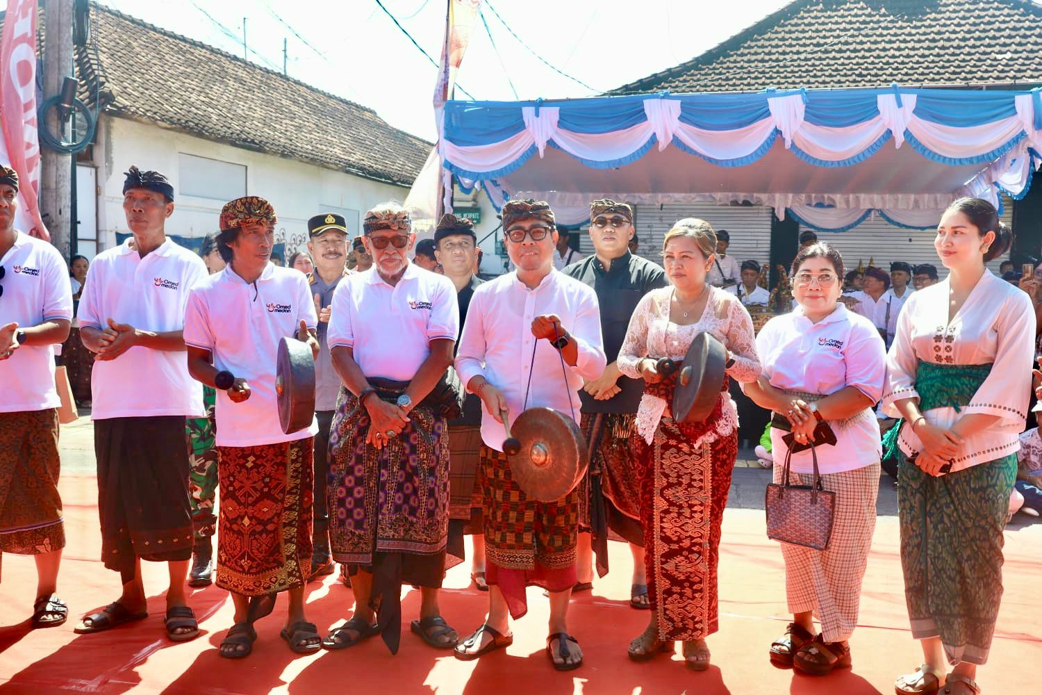 Wawali Kota Arya Wibawa Buka SHOF 2026   Apresiasi Konsistensi ST Banjar Kaja Sesetan Lestarikan Warisan Budaya Leluhur 