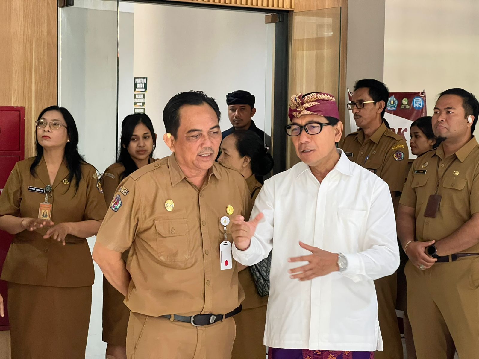 Sekda Eddy Mulya  Tinjau Beberapa Lokasi Pelayanan Publik Kota Denpasar Saat Periode Cuti Bersama Hari Raya Idul Fitri 2026