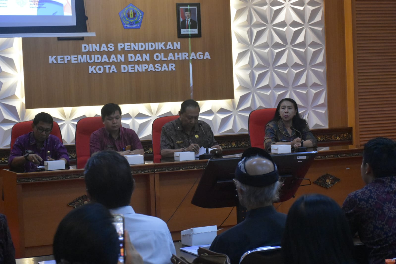 Gambar 2