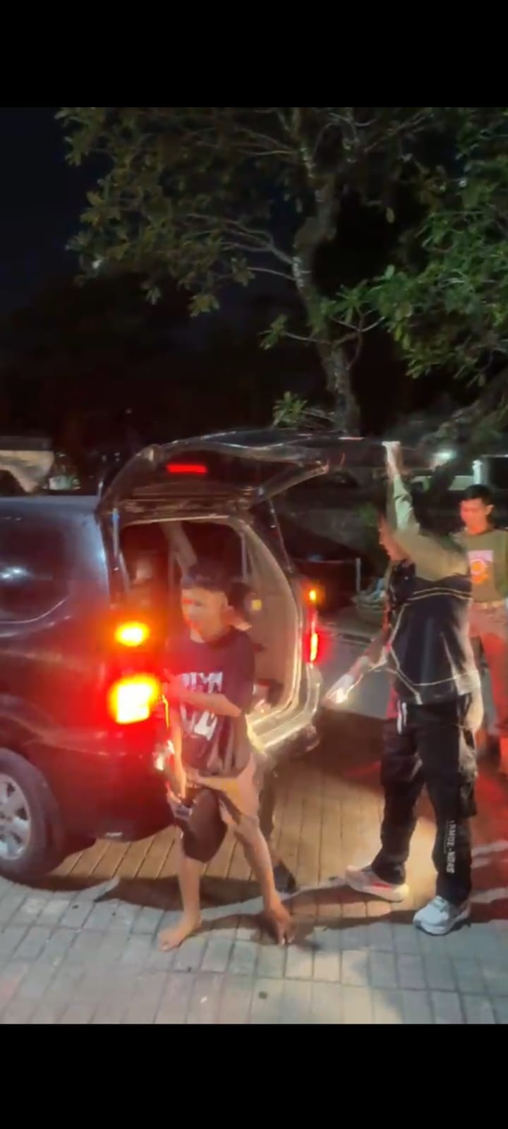 Satpol PP Denpasar Gelar SABERGEP, Tertibkan Pengamen hingga Manusia Silver di Sejumlah Traffic Light
