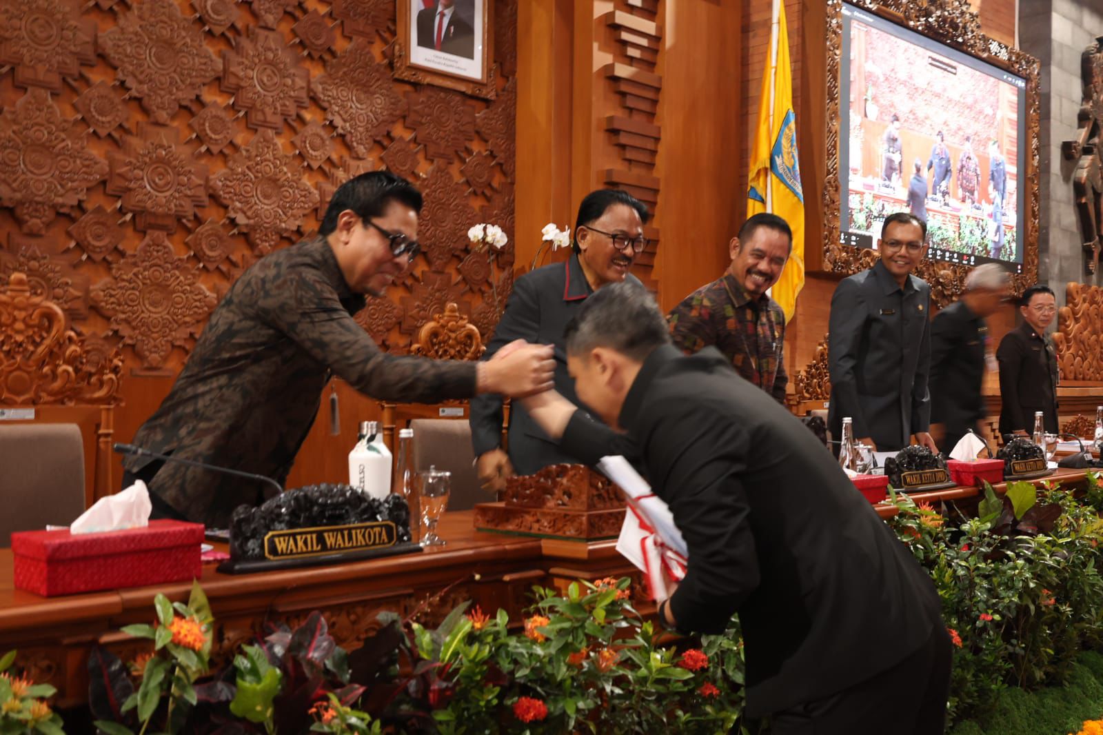 Gambar 2