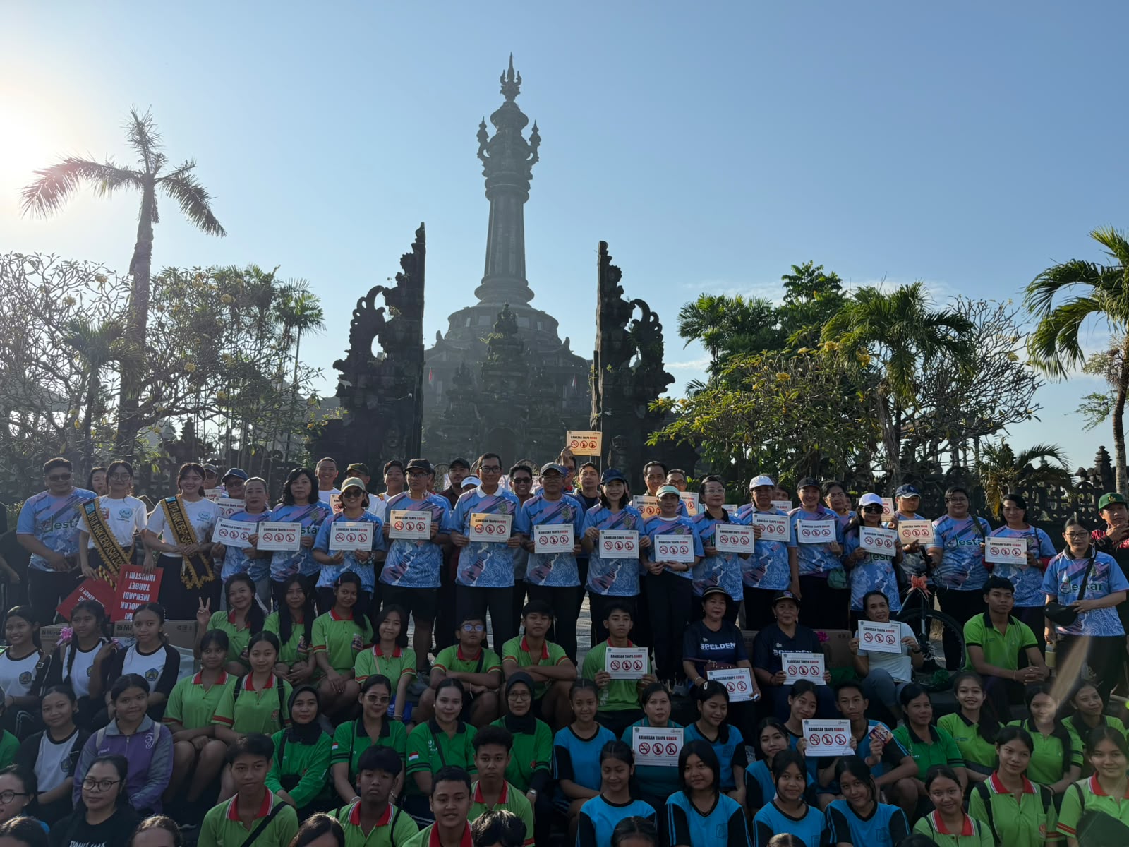 Sekda Kota Denpasar Hadiri Smoke-Free Fun Walk 2026  Perkuat Program Denpasar Sehat Tanpa Asap Rokok (DESTAR)