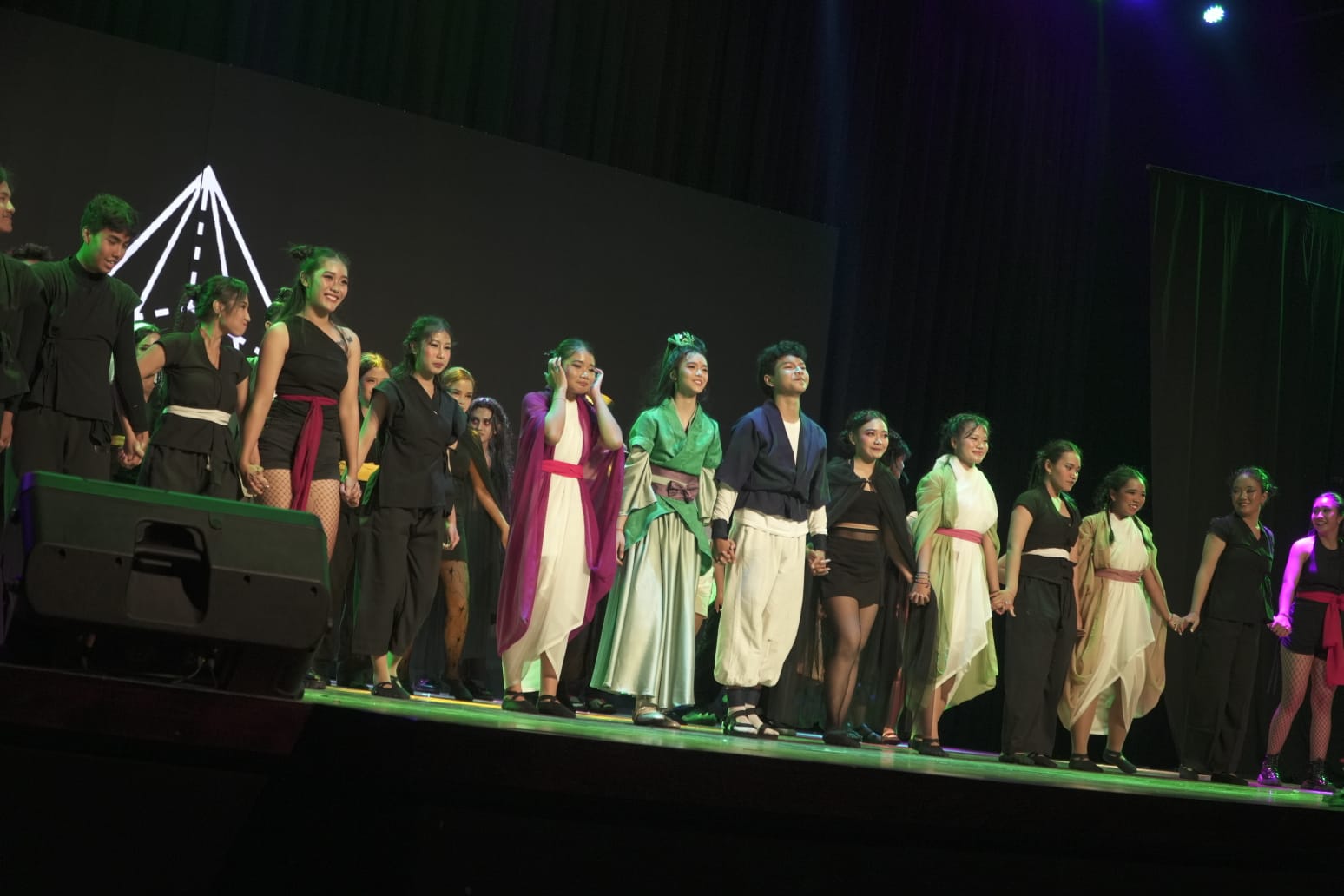 Selaras dengan Tema “Feel The Grow” D’Youth Fest 6.0,  Tekiber Hadirkan Operet Penuh Makna tentang Harmoni dan Pertumbuhan 