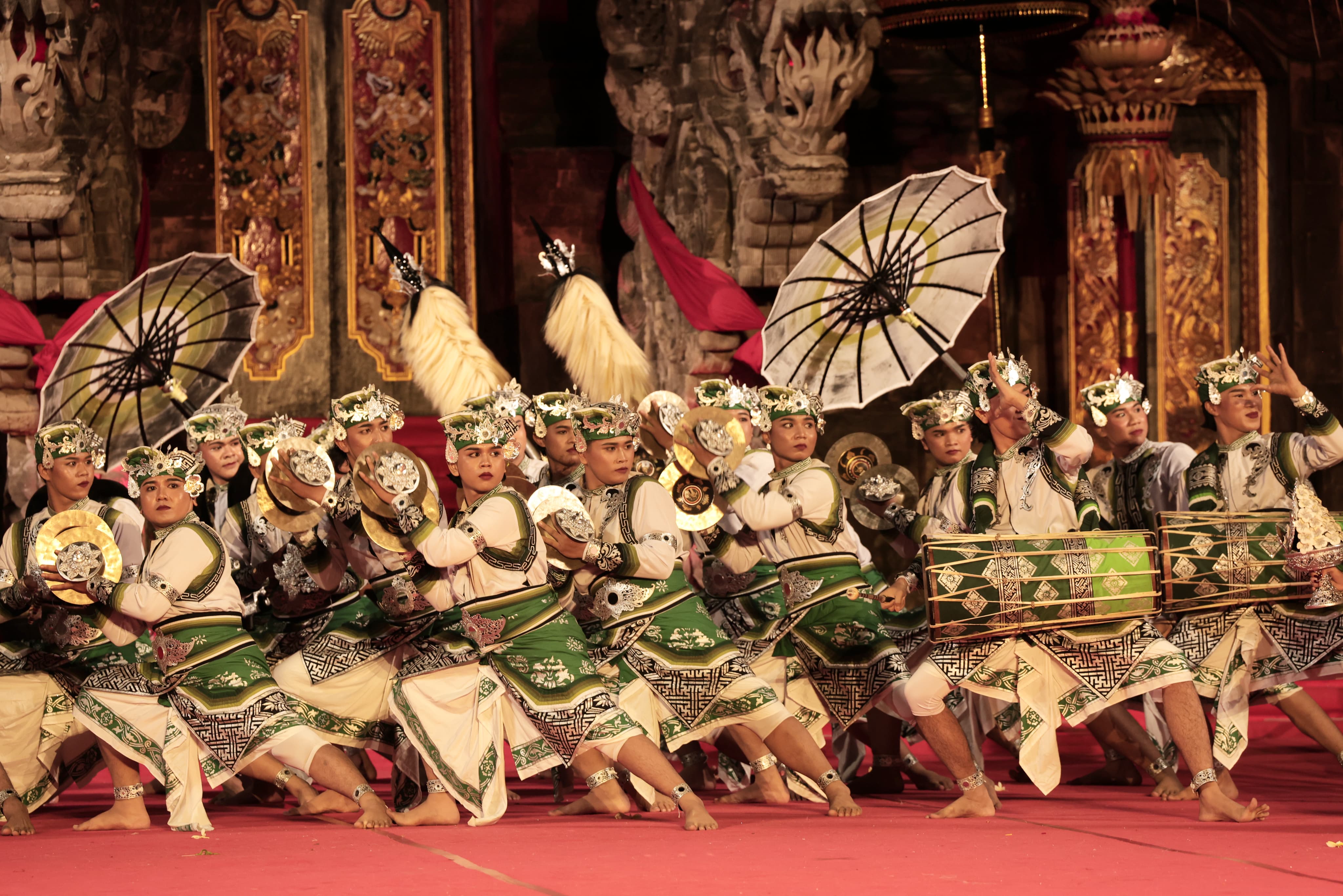 Wimbakara PKB XVIII Tahun 2026, Sekaa Gong Kencana Wiguna Banjar Kehen Kesiman Tampil Memukau 